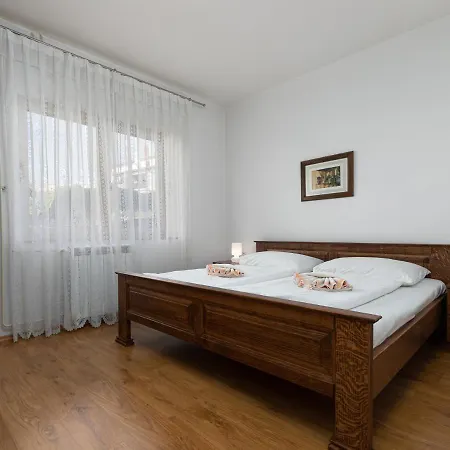 Mima Apartment Porec Exterior photo