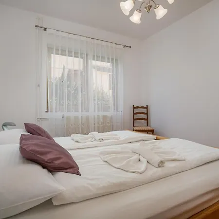 Mima Apartment Porec Exterior photo