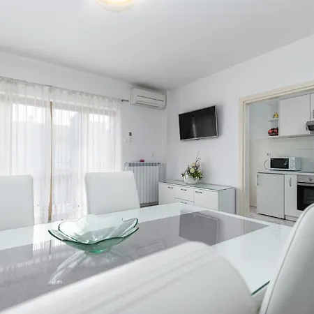 Mima Apartment Porec Exterior photo